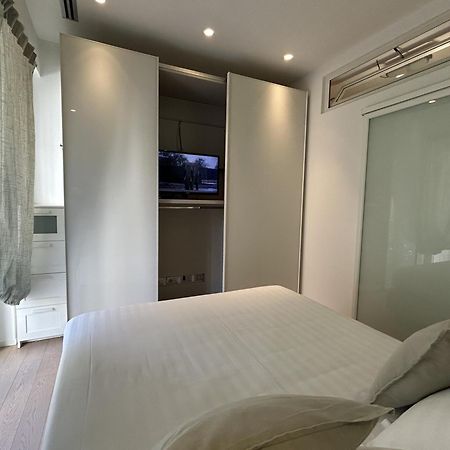 Appartamento Fifty Eight Milan Duomo Esterno foto