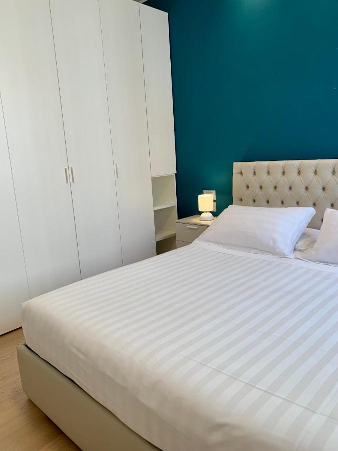 Appartamento Fifty Eight Milan Duomo Esterno foto