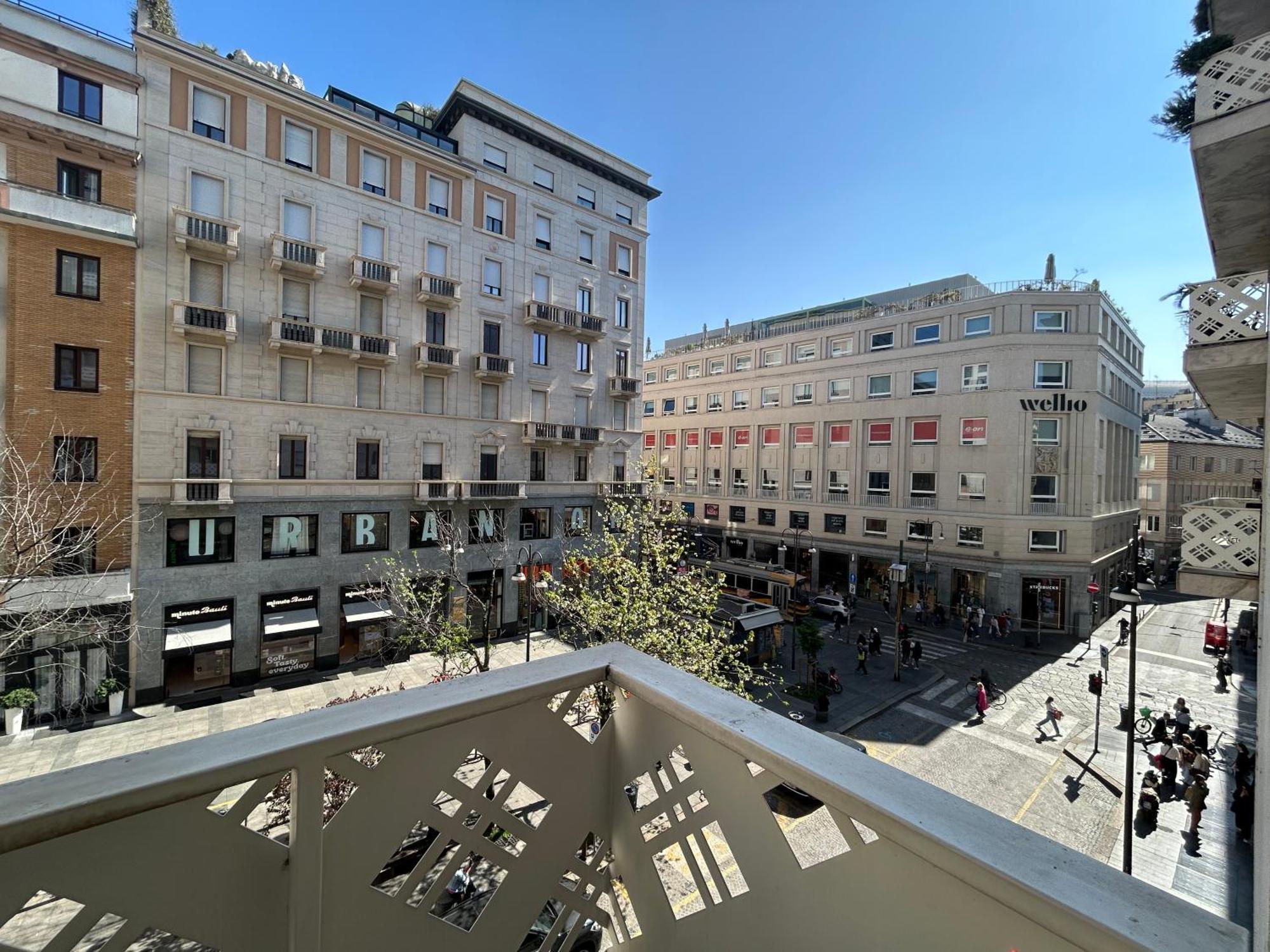 Appartamento Fifty Eight Milan Duomo Esterno foto